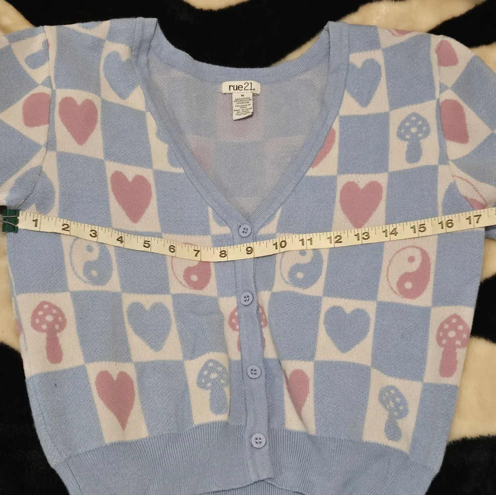 Button Up Checkered Cardigan - Picture 5 of 5